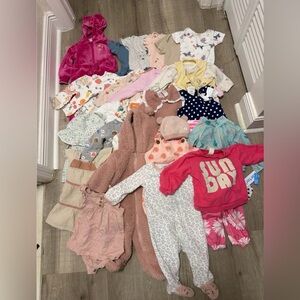 9-12 months baby clothes bundle
